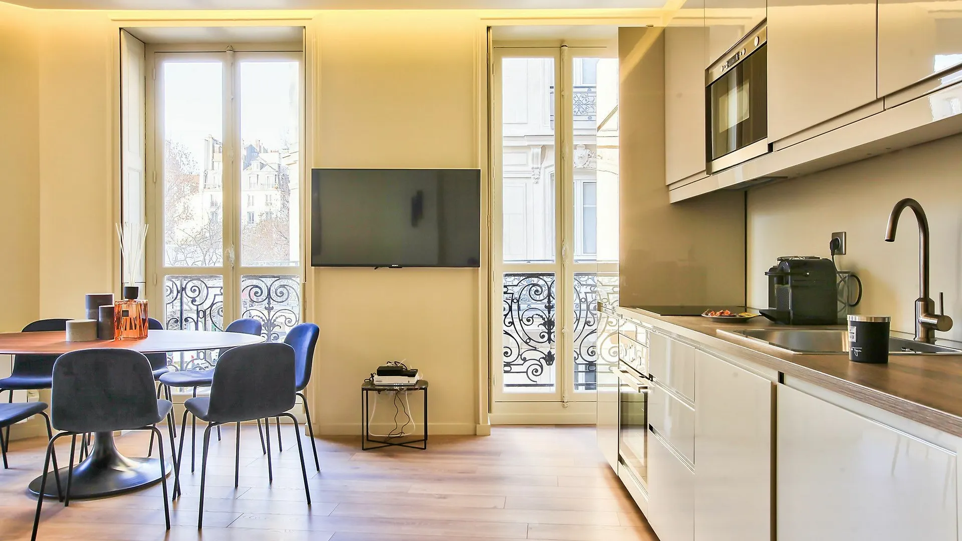Apartment 60 - Luxury Parisian Sebastopol 2dg