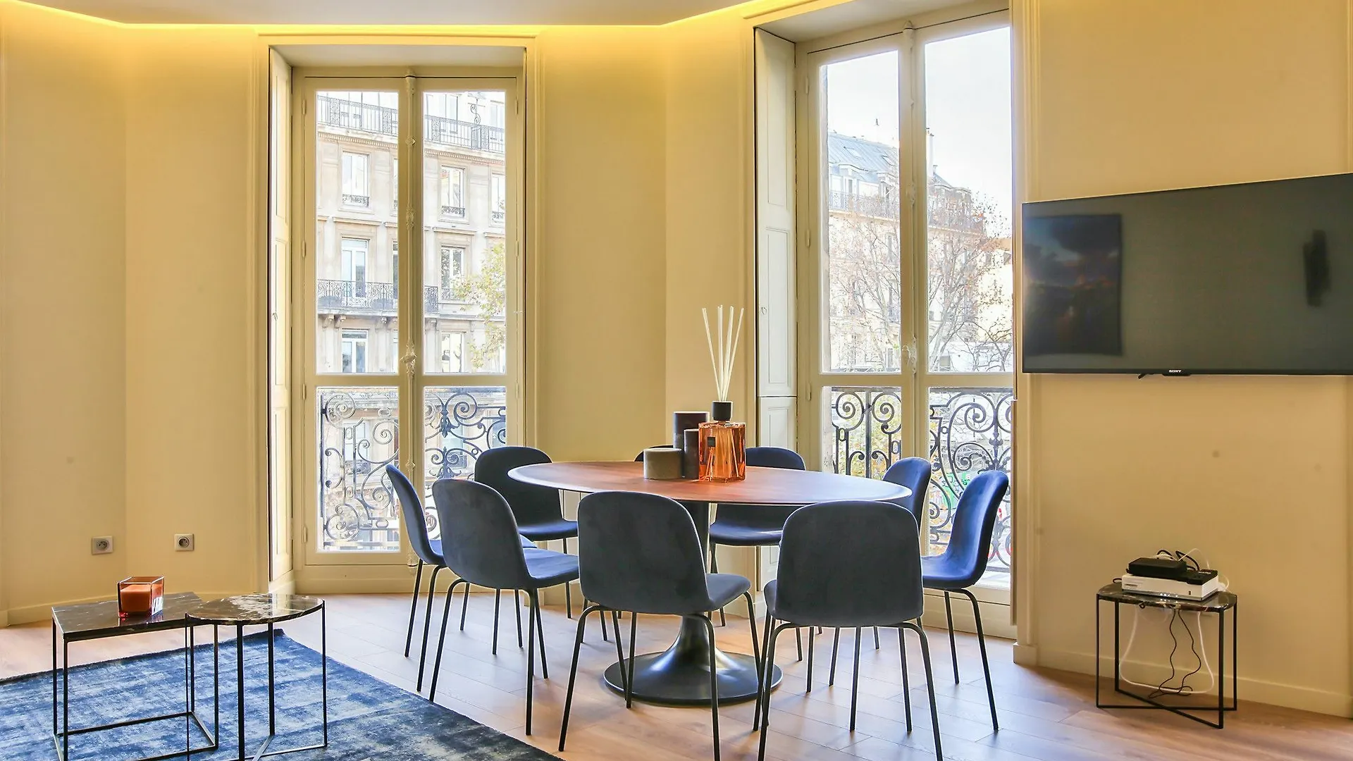 60 - Luxury Parisian Sebastopol 2dg Apartment